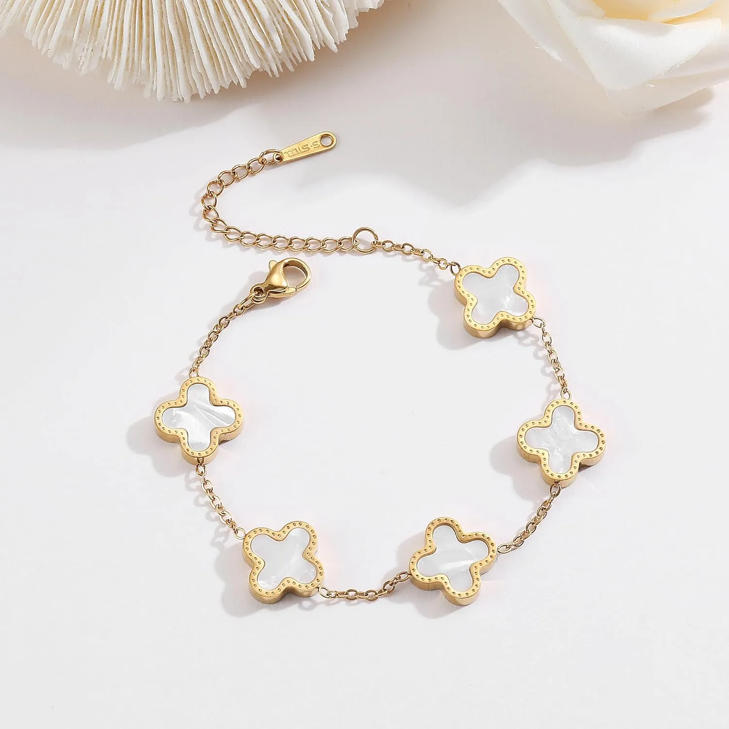 18K Gold Plated Clover Lucky Bracelet for Women Four leaf Bracelets Cute Colorful Bracelets Jewelry Gifts Trendy for Women