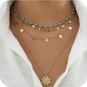 2 PCS Seashell Necklace Gold Beach Charm Necklace for Women Adjustable Layered Shell Necklace Beach Essentials Gifts Summer Outfits for Women