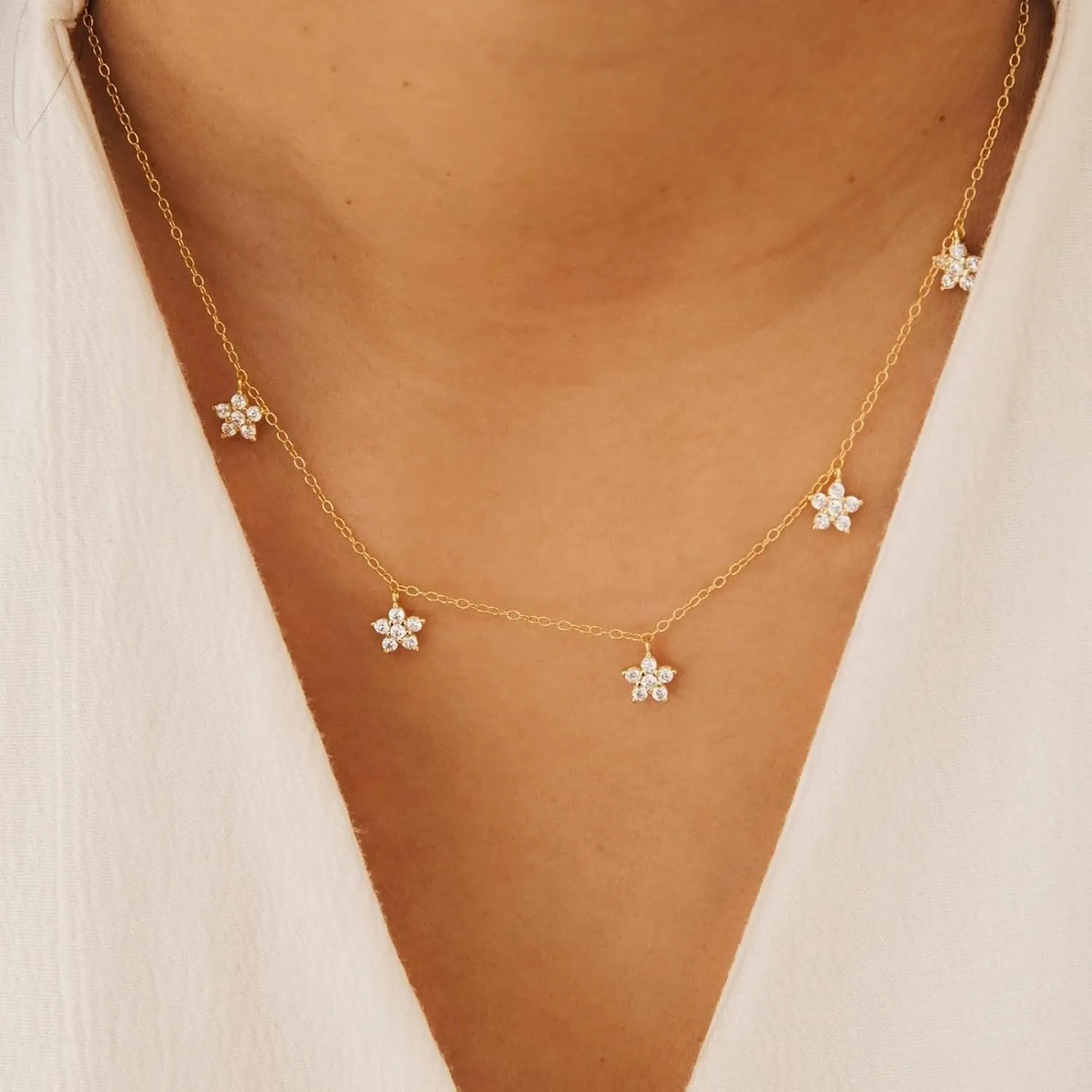 925 Sterling Silver Leaf Necklace 14K Gold Plated CZ Leaf Pendant Necklace for Women Lucky Flower Necklaces 5 Leaves Choker Necklace Dainty Chain Necklaces Jewelry To My Daughter Graduation Gifts