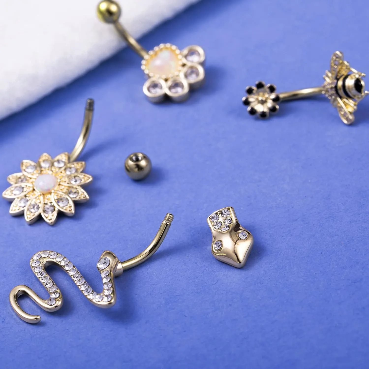 9PCS Stainless Steel Belly Button Rings Dangle Belly Rings for Women Heart Moon Snake Flower Navel Rings Body Jewelry Piercing