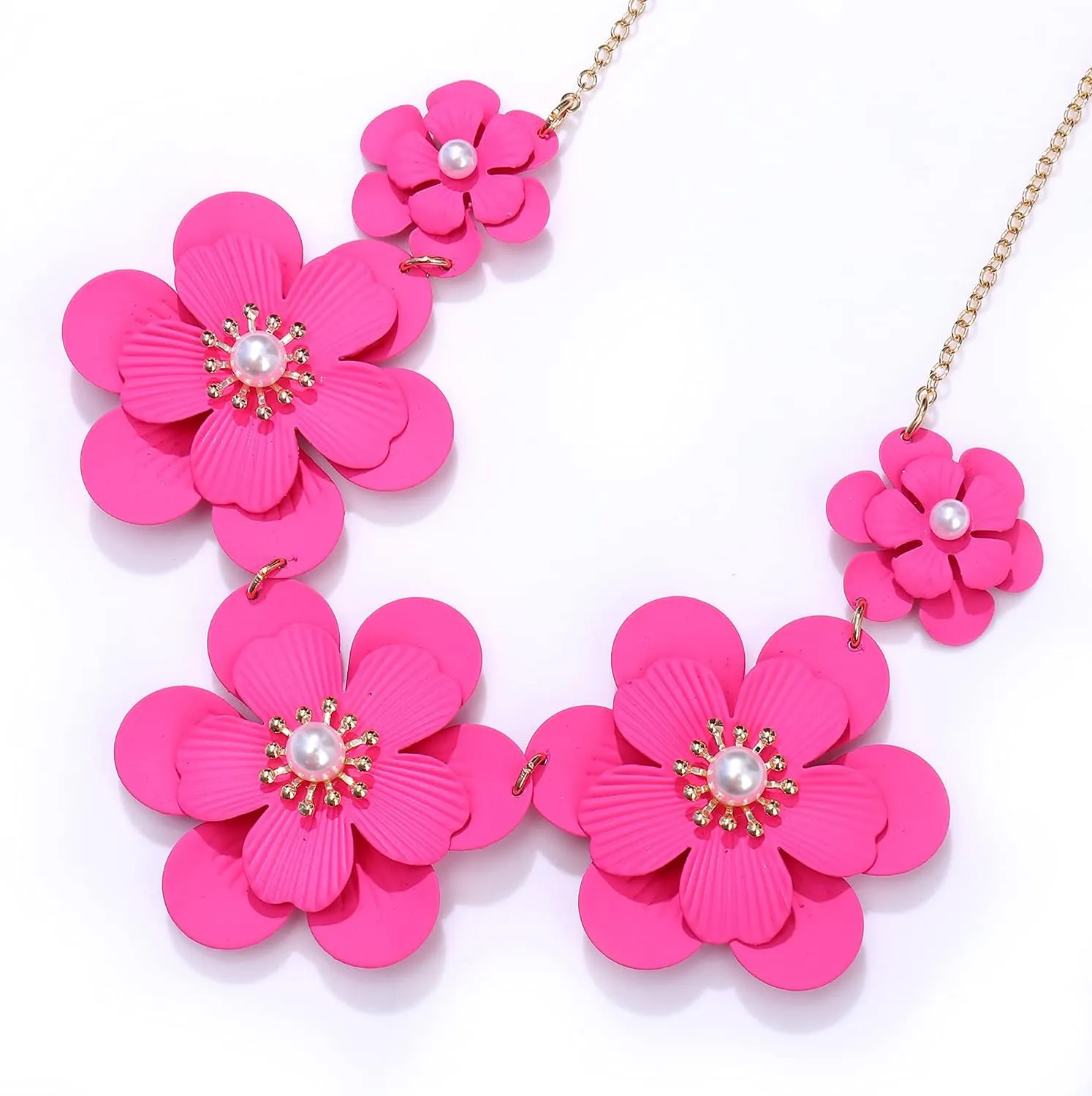Boho Choker Necklace for Women Cute Flower Collar Necklace Statement Chunky Pearl Charm Summer Beach Chokers Necklaces Gifts for Women