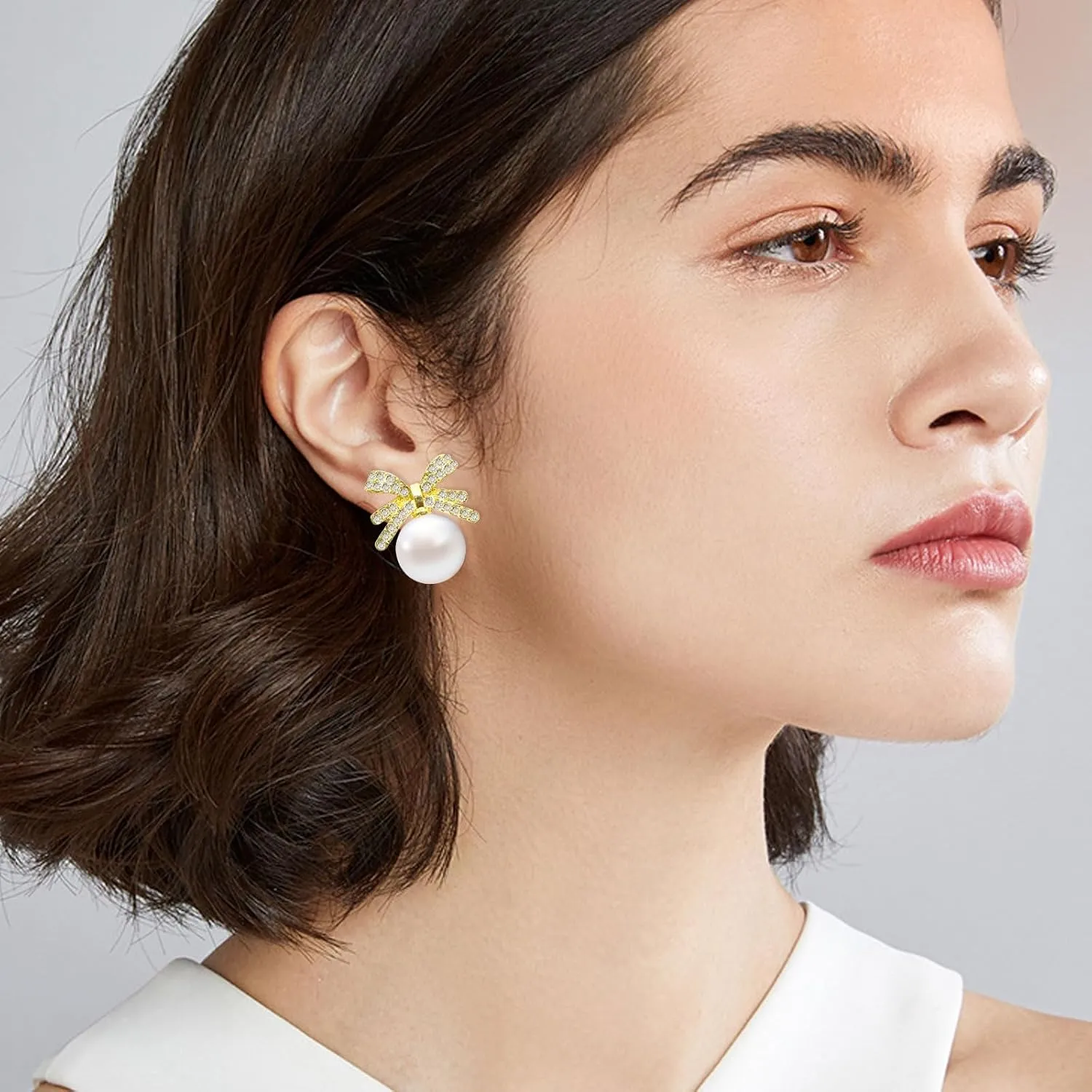 Bow Earrings Pearl,Pearl Stud Earrings Rhinestone Bow Stud Earrings Pearl Earrings for Party Dailylife Jewelry Gifts for Women Girls Birthday Gifts Valentines Day Gifts for Her (PEARL BOW STUD GOLD)
