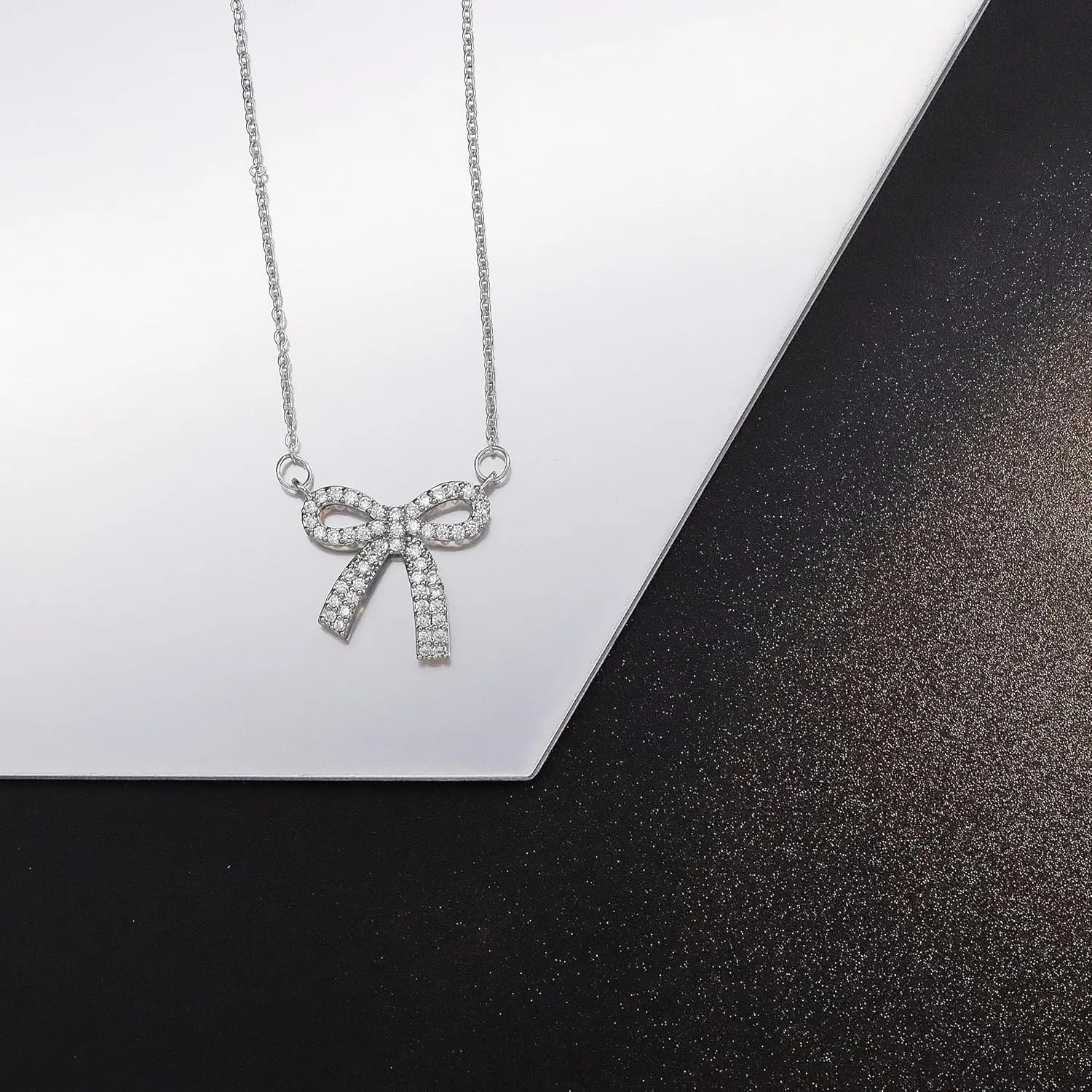 Bow Necklace, Small Bow Pendant Necklace Cubic Zirconia Sparkling Necklace Delicate Chain Ladies Pendant Necklace Bow Jewelry for Women