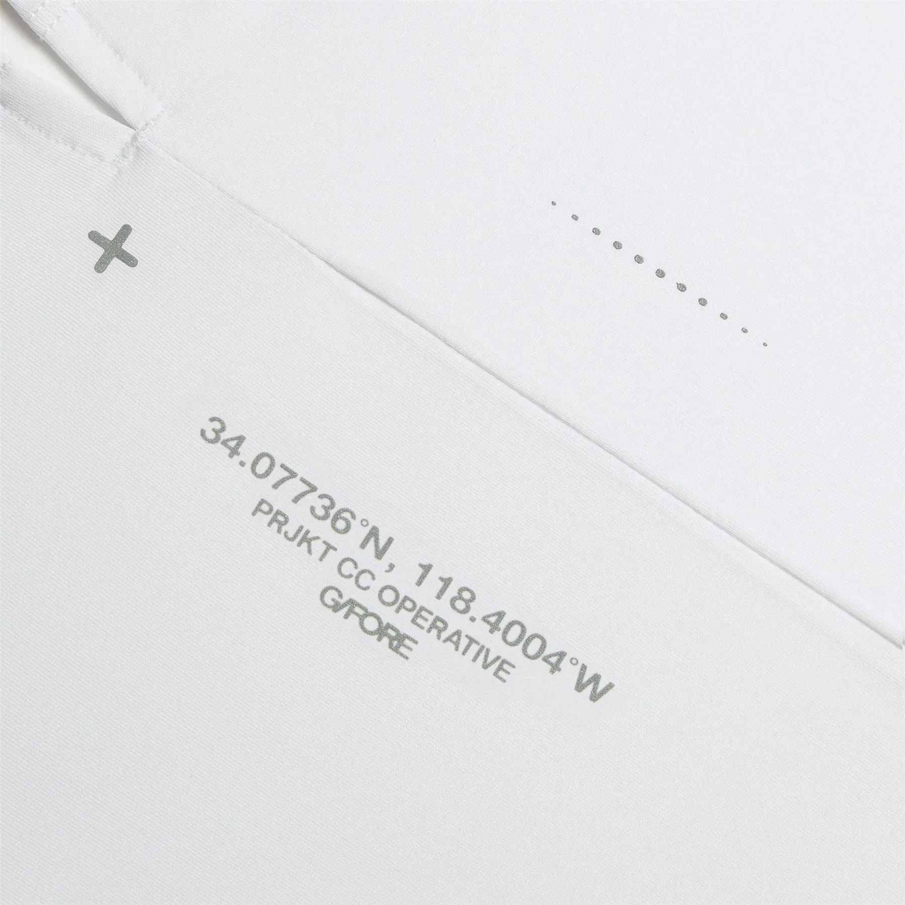 Essential Tech Jersey Ops Tee Snow - 2024