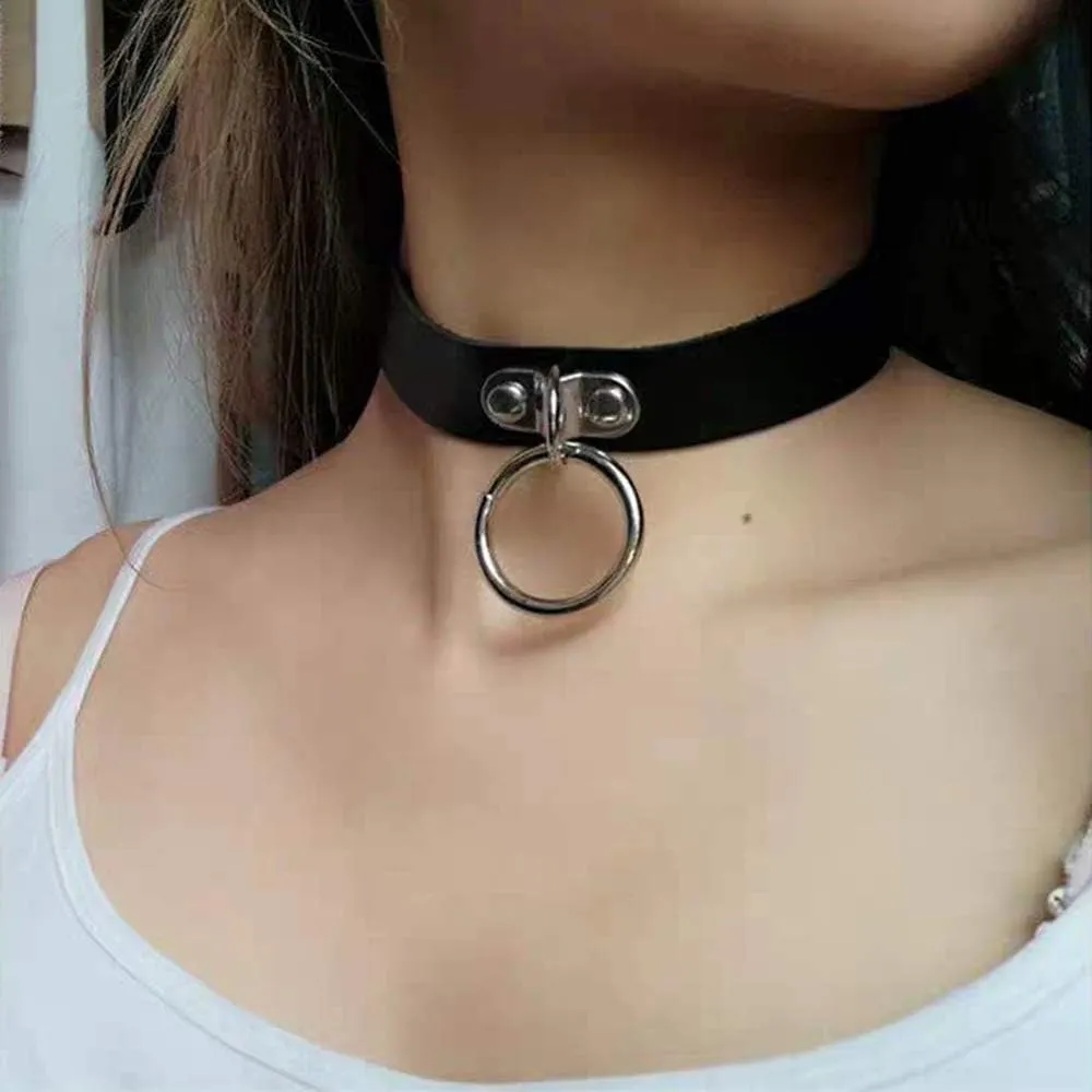 ETHOON Adjustable Leather Choker Collar Soft PU Circle Punk Choker Belt Necklace for Women