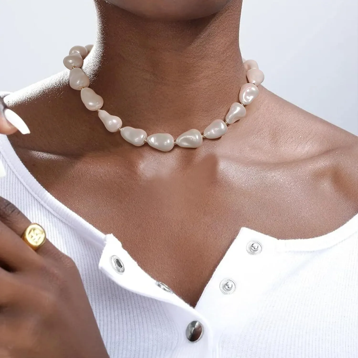 Flyonce Baroque Pearl/Shell Necklace for Women Chunky Dainty Irregular Large Cream Simulated Pearls Choker Necklaces Jewelry Gifts