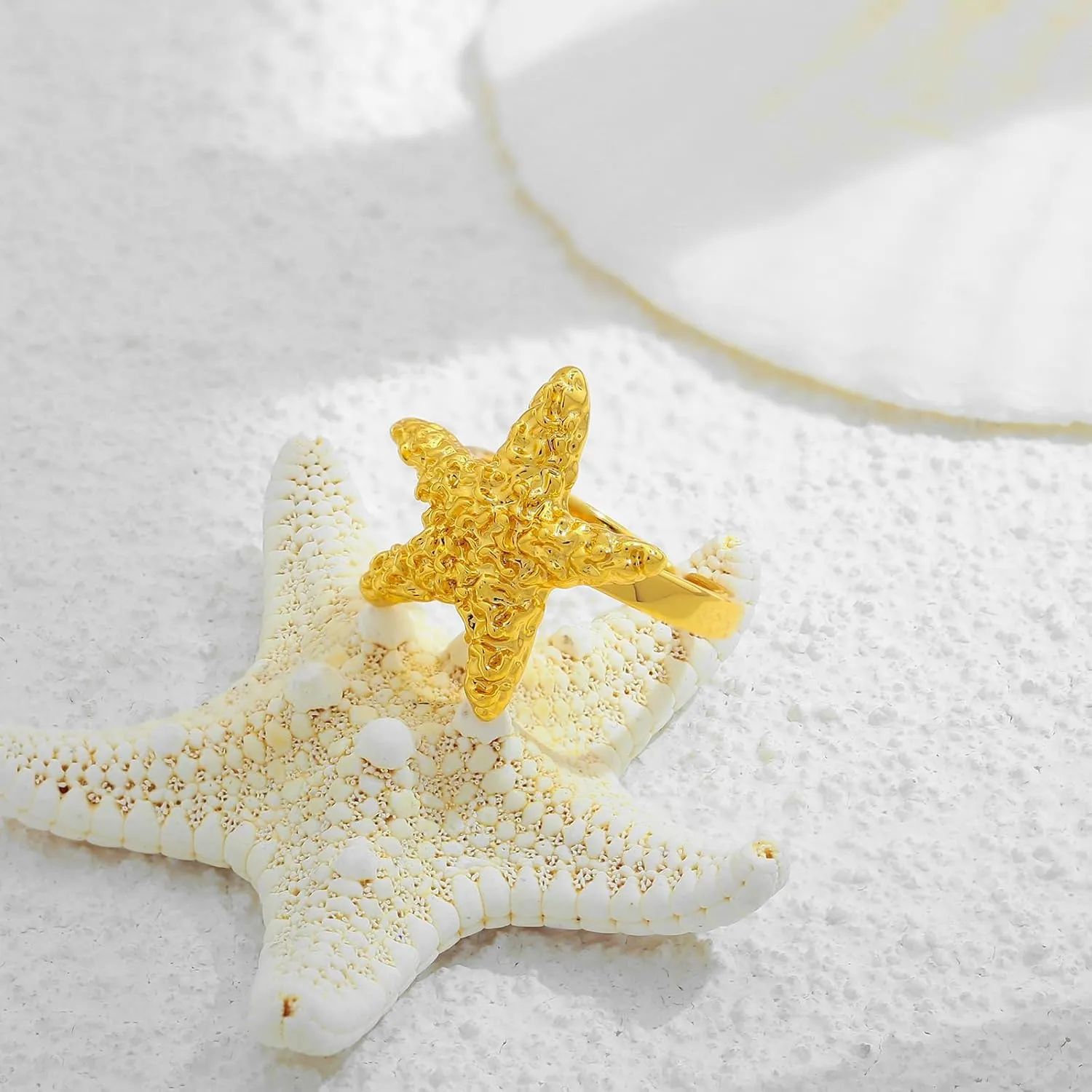 Gold Conch Shell Starfish Rings for Women Adjustable Chunky Open Stackable Seashell Rings Bohemian Statement Rings Summer Ocean Punk Jewelry