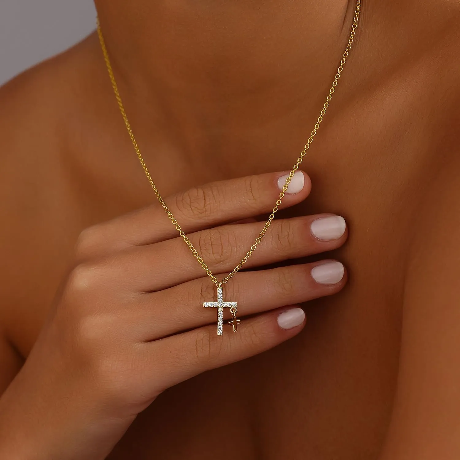 Gold Cross Necklaces for Women Trendy,Dainty Gold Necklace 14K Gold Plated Cross Pendant Necklace With Zircon Small Cute Gold Necklace Simple Cross Necklaces Charm Gold Jewelry for Women