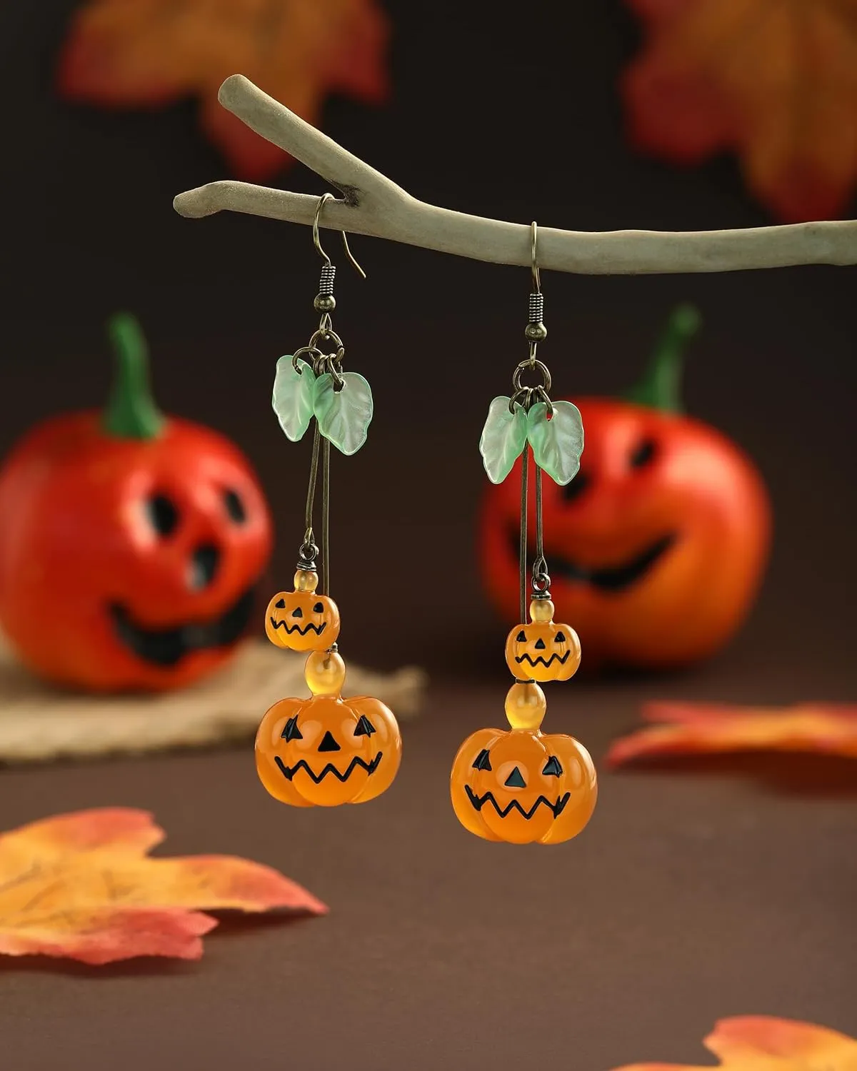 Hypoallergenic Halloween Earrings Dangle for Women,Glowing Spooky Ghost Skull Dangle Earrings Cute Pumpkin Ghost Face Dangle Earrings Halloween Holiday Acrylic Earrings Party Jewelry Gifts