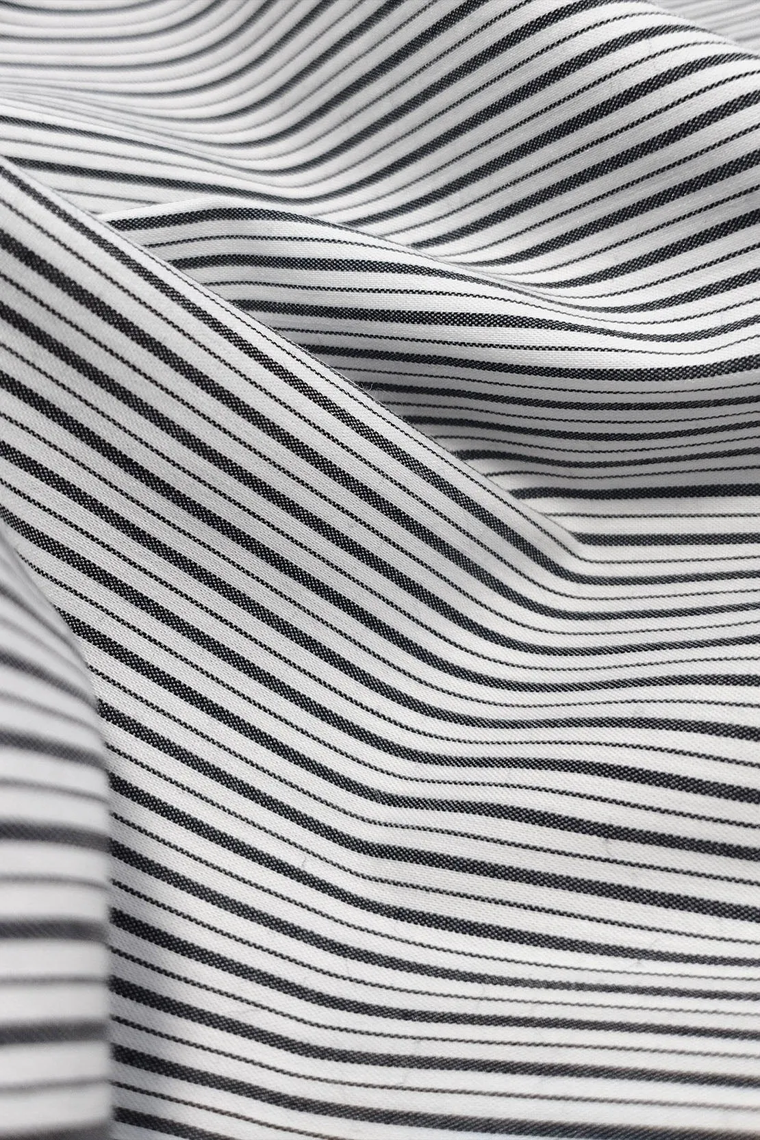 ITALIAN MODERN DRESS STRIPES SHIRT