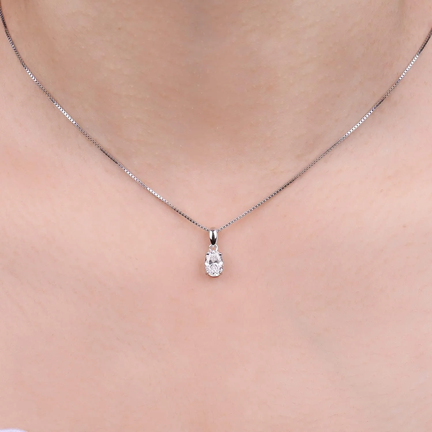 JewelryPalace Oval Cut 1ct 2ct Cubic Zirconia Solitaire Pendant Necklace for Women, 925 Sterling Silver Necklaces for Her, Classic Simulated Diamond Jewelry Set Gift, 18 Inches Chain