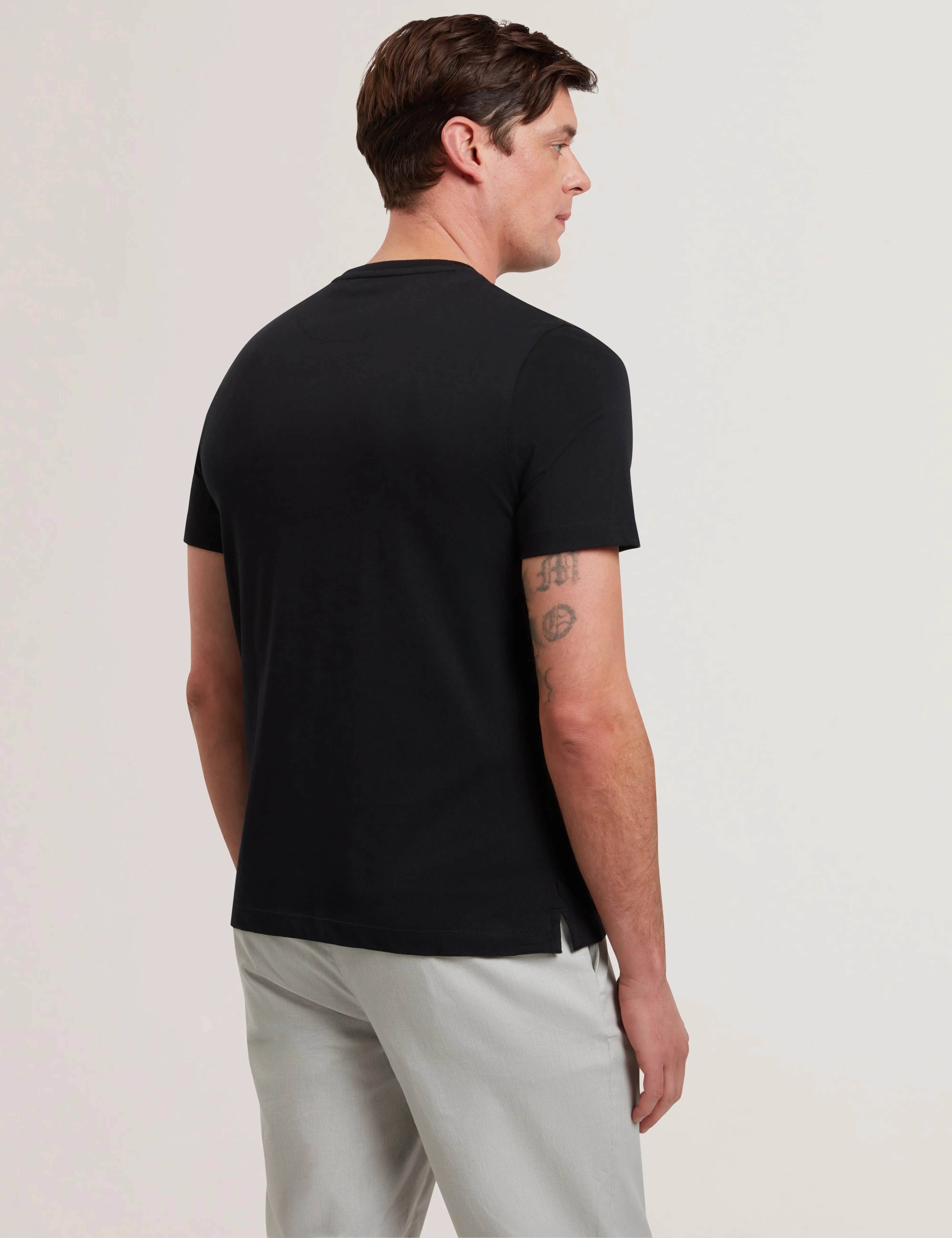 Justino Short Sleeve Box Print Graphic T-Shirt Black