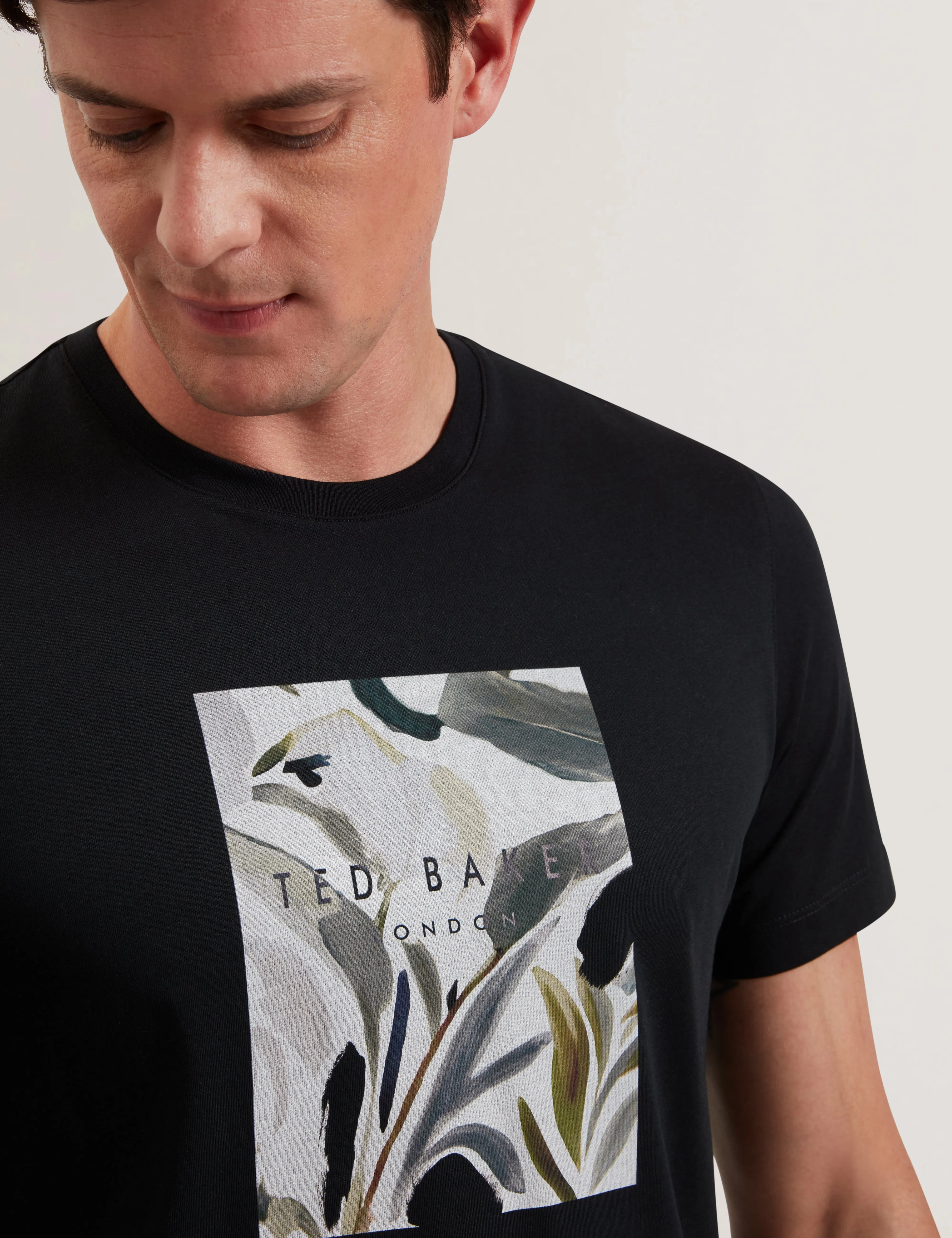 Justino Short Sleeve Box Print Graphic T-Shirt Black