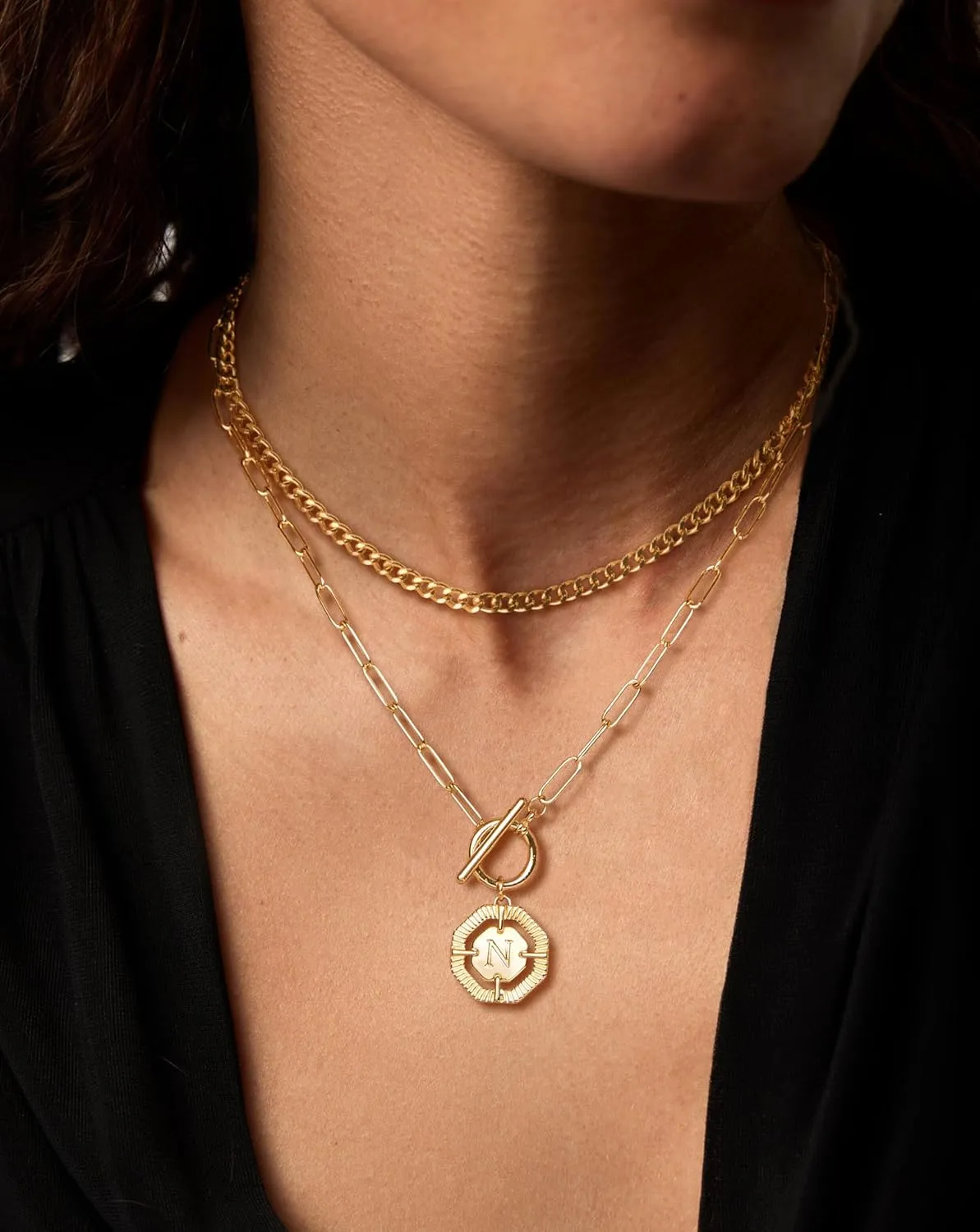Layered Initial Necklaces for Women 14K Gold Plated Stackable Chunky Cuban Chain Choker Necklace Coin Letter Pendant Necklace Personalized Name Necklaces for Women Trendy Gold Jewelry Gift for Her