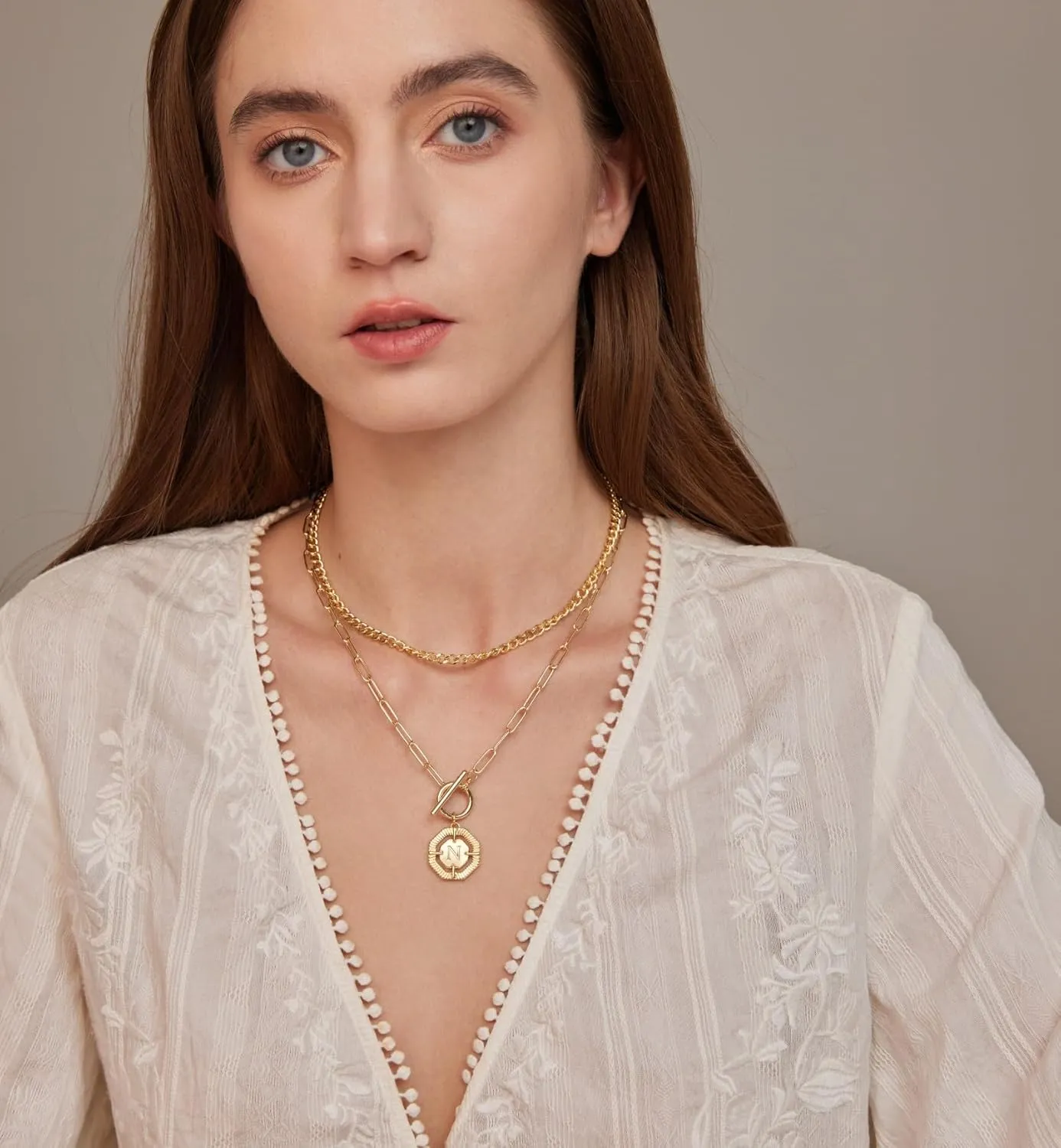 Layered Initial Necklaces for Women 14K Gold Plated Stackable Chunky Cuban Chain Choker Necklace Coin Letter Pendant Necklace Personalized Name Necklaces for Women Trendy Gold Jewelry Gift for Her