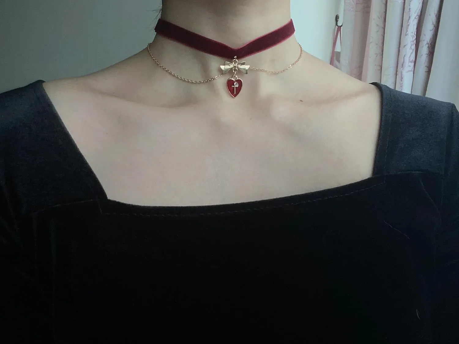 MOMOCAT Black Velvet Red Pendant Choker Necklace for Women Gothic Lace Chokers Necklace Witch Bride Vampire Accessories Aesthetic kawaii Jewelry for Women Teen Girls