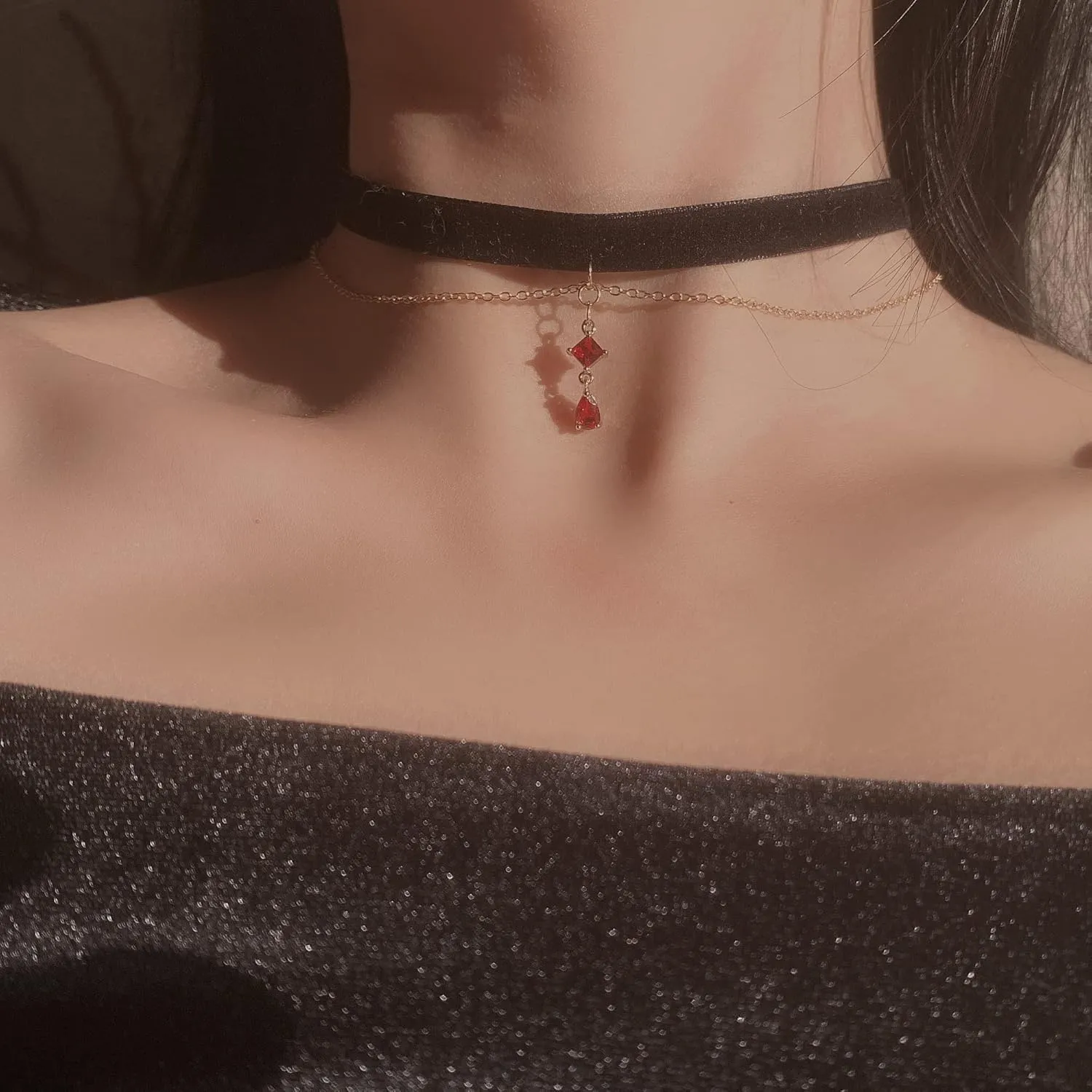 MOMOCAT Black Velvet Red Pendant Choker Necklace for Women Gothic Lace Chokers Necklace Witch Bride Vampire Accessories Aesthetic kawaii Jewelry for Women Teen Girls