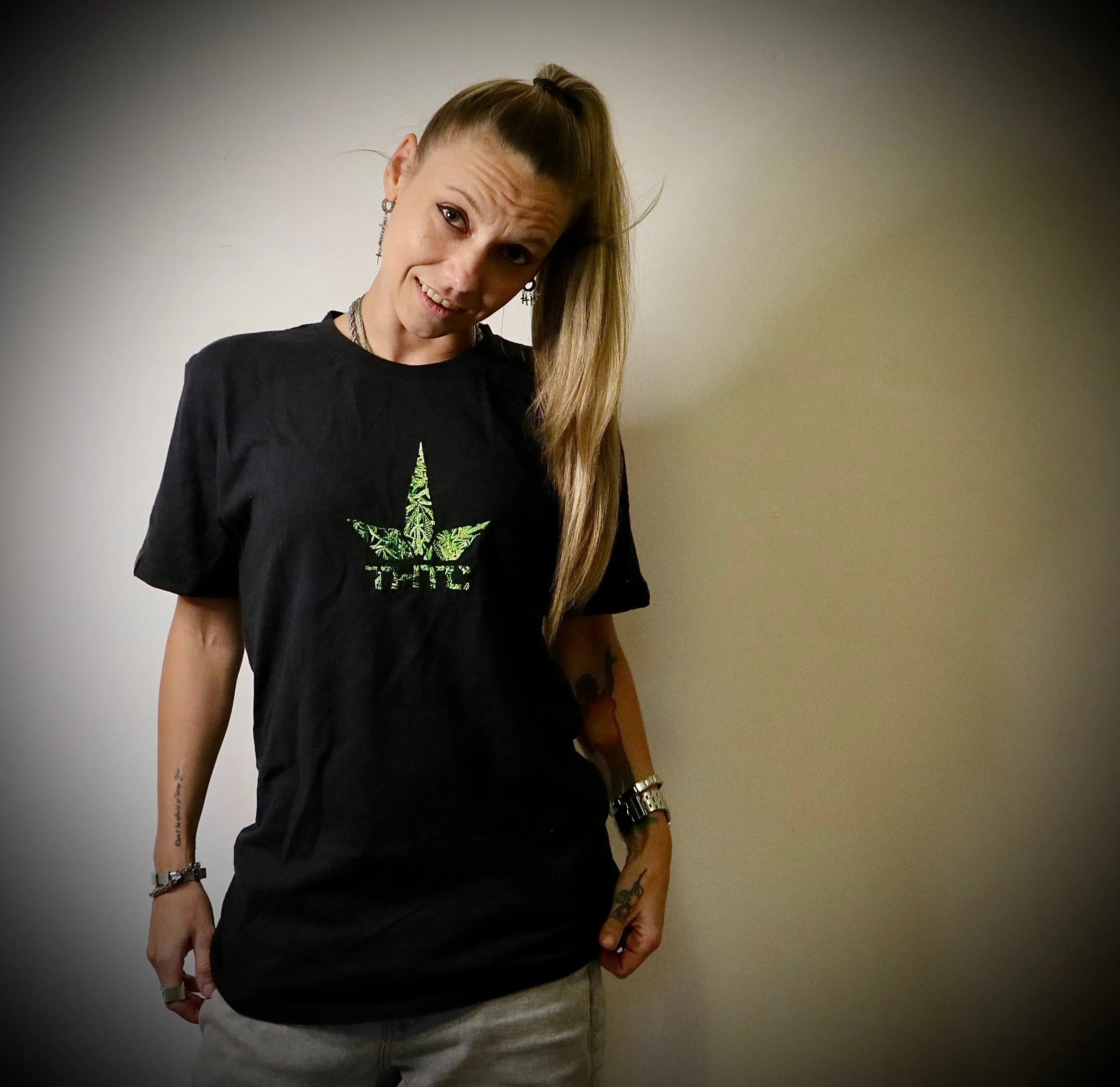 Oberon Leaf Hemp T-Shirt (Premium Weight)