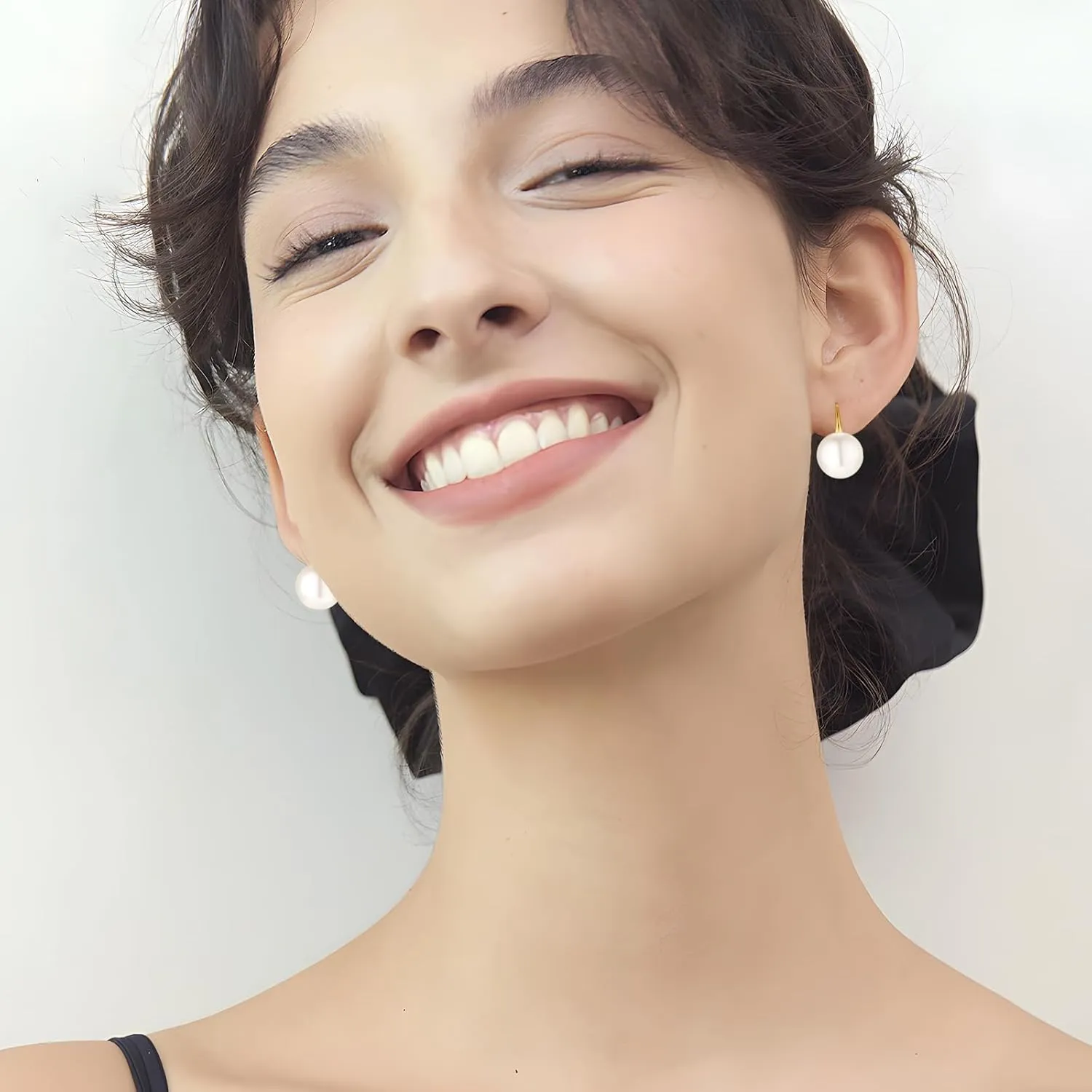 Pearl Earrings for Women Minimalist Pearl Drop Earrings Elegant Gold Leverback Pearl Dangle Earrings Wedding jewelry Bridesmaid Gifts