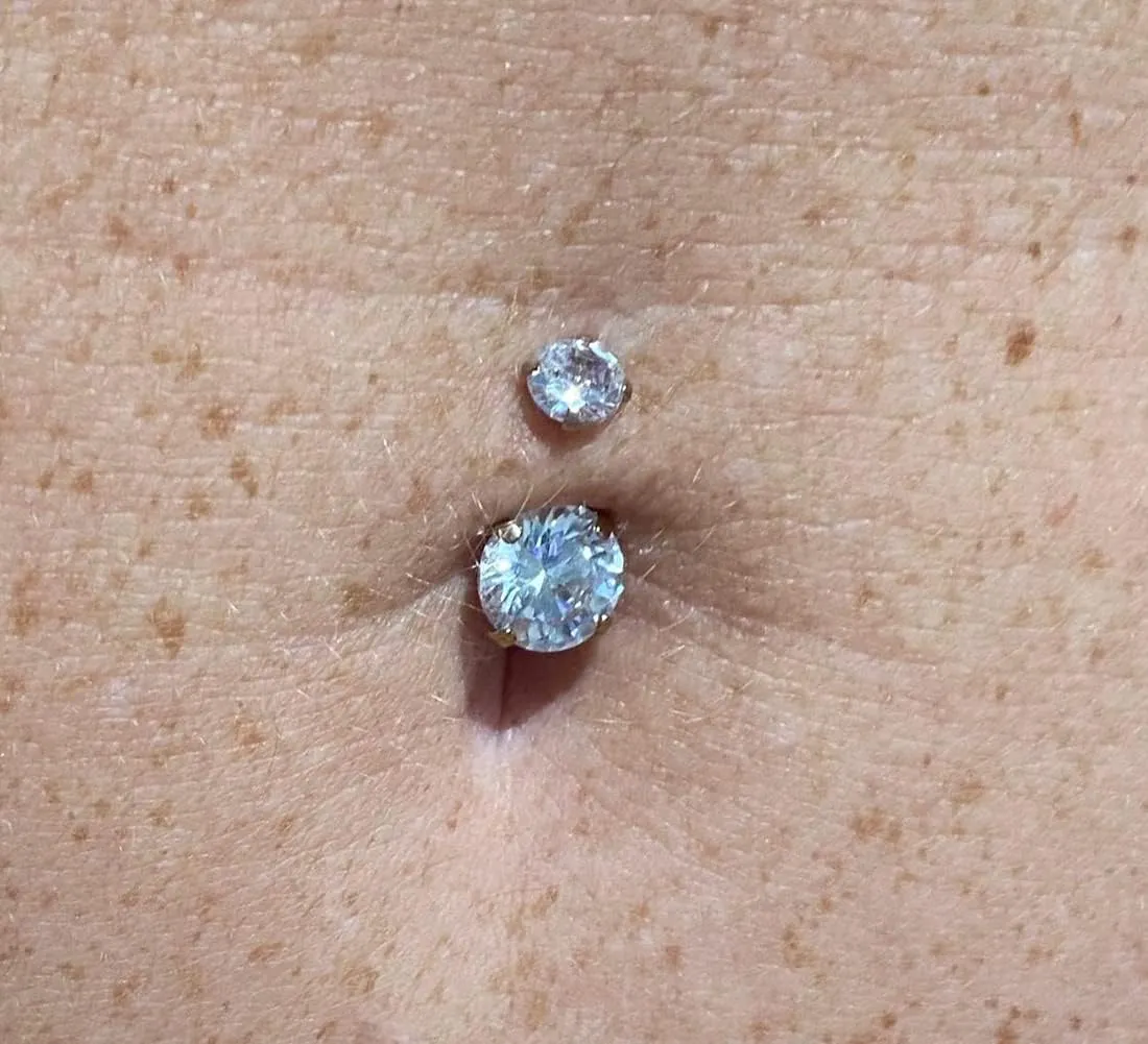 QWALIT Belly Rings - Short Bar Belly Button Rings in Surgical Steel with Opal Stones - 6mm & 10mm