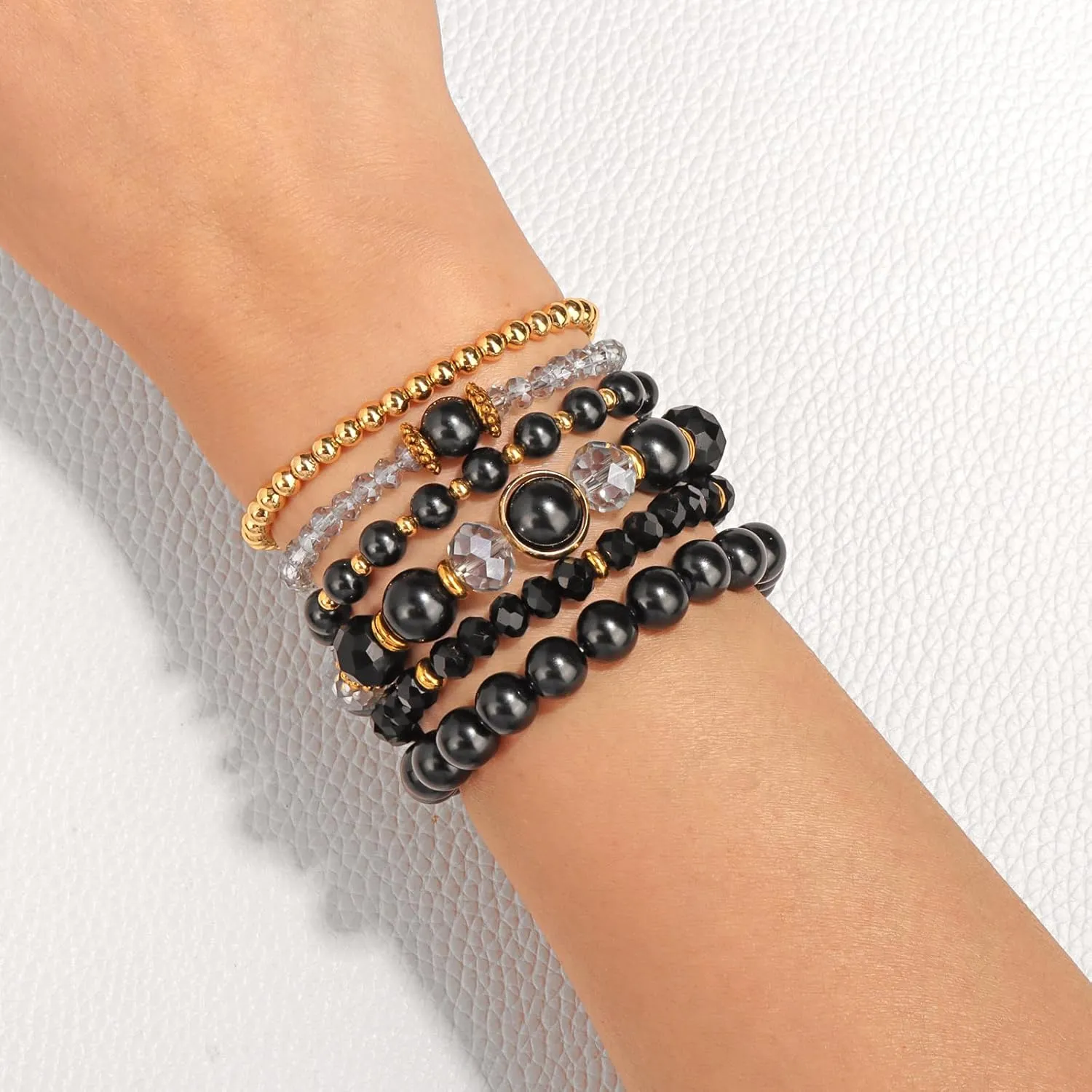 Raicegs 6PCS Beaded Bracelet 14K Gold Pearl Stretch Bracelet Stackable Crystal Beads Bracelets Boho Trendy Jewelry Gift for Women