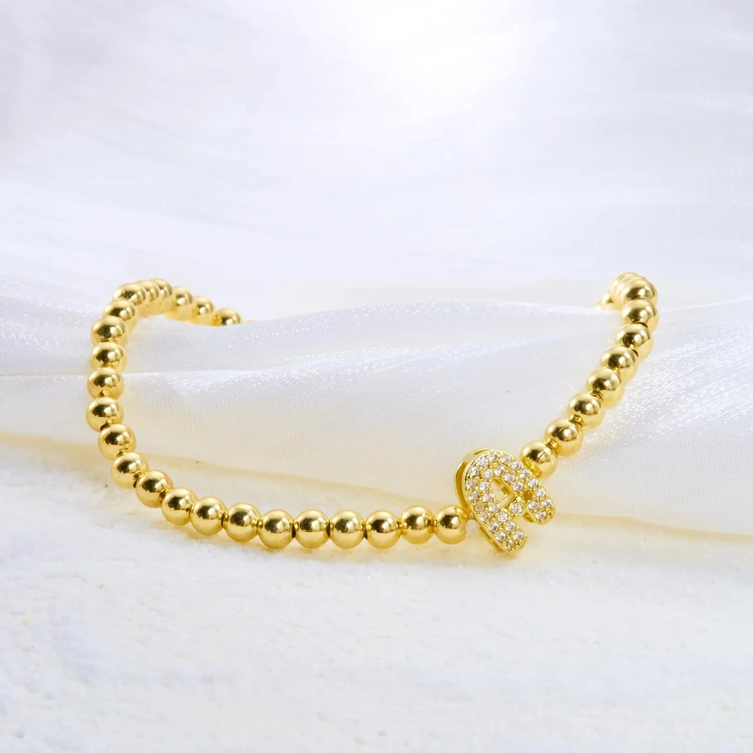 RINHOO Initial Bracelets for Women Dainty 18K Gold Plated Strand Beaded Bracelets with A-Z Crystal Letter Charm Jewelry Gifts for Mother's Day Christmas