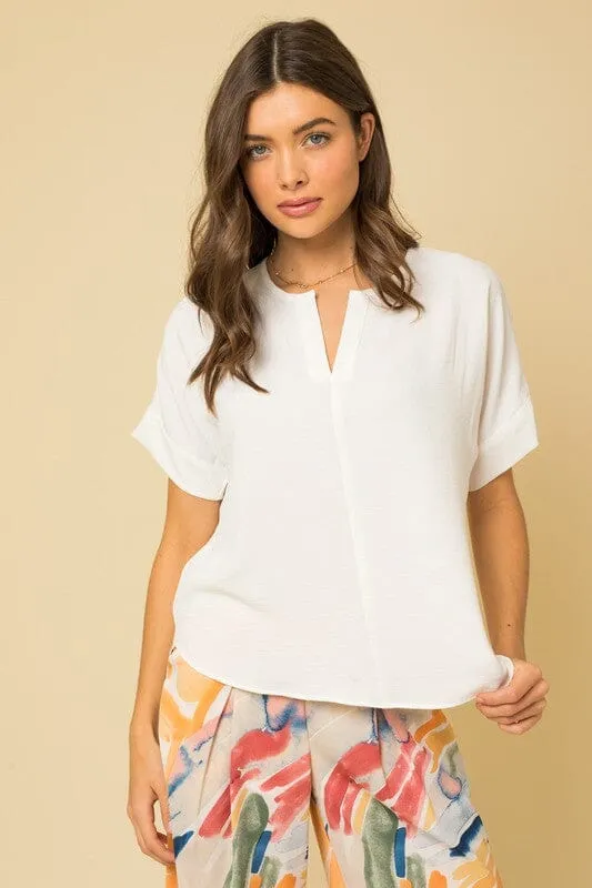 S/S V-SLIT TOP