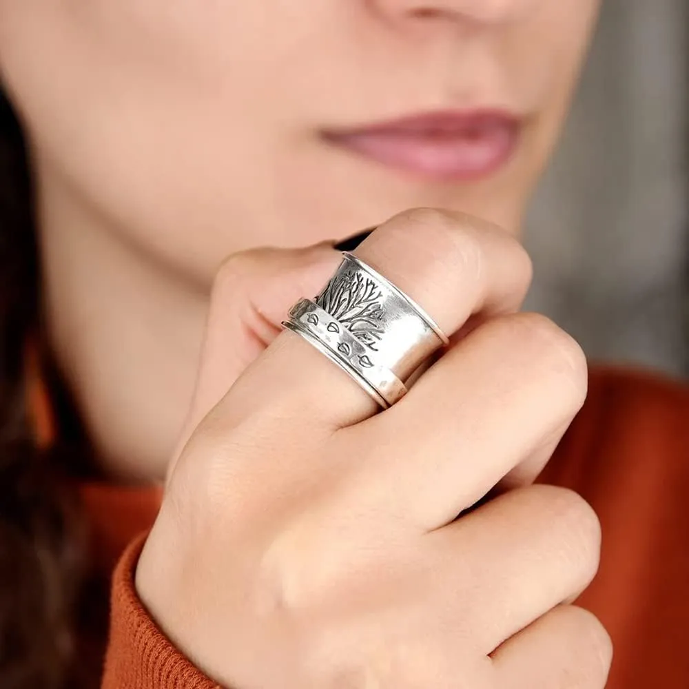 Tree of Life Spinner Ring for Women Men Anti Anxiety Fidget Rotate Freely Inspirations Stress Relief Stacking Middle Finger Wide Band Fashion Vintage Leaves Statement Ring Jewelry Gifts Birthday
