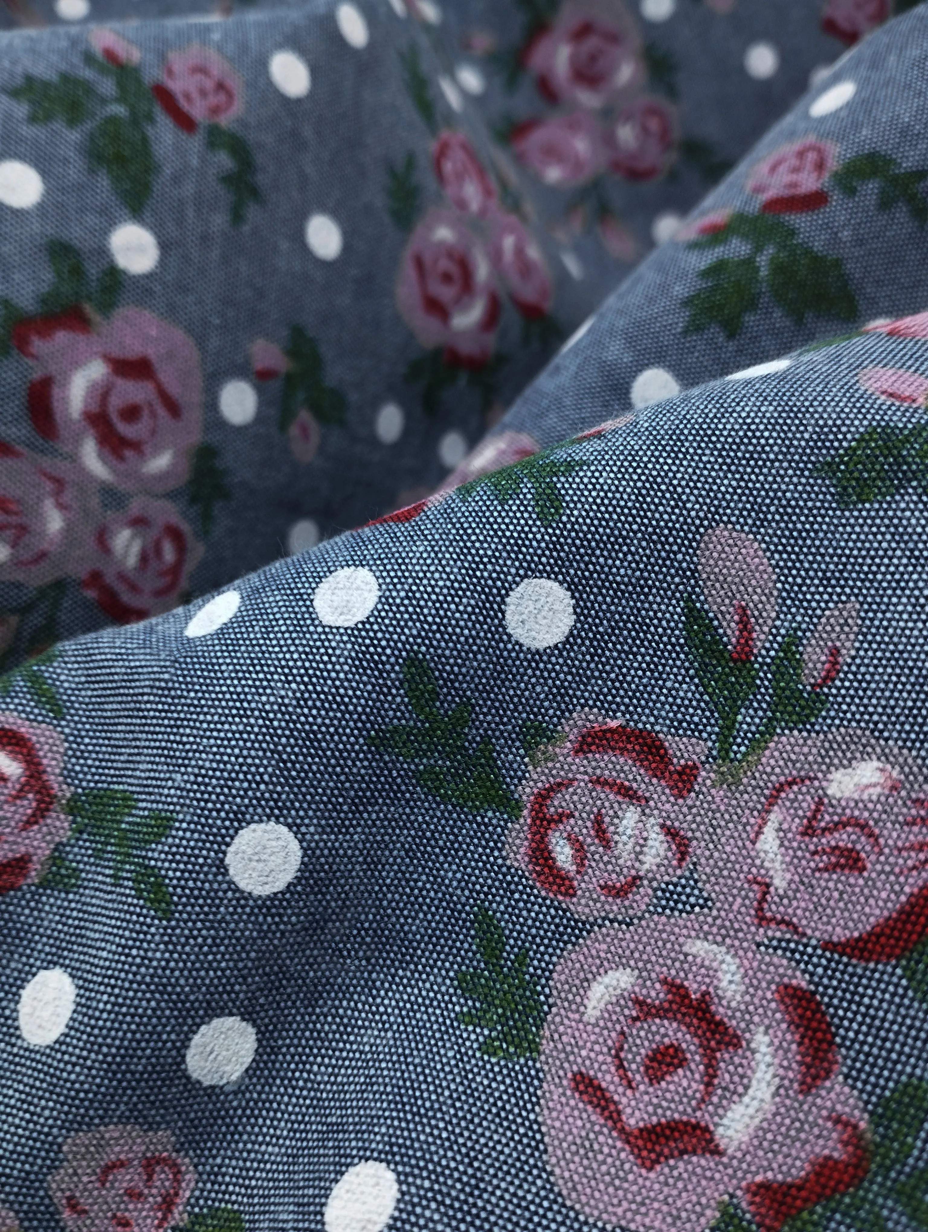 VINTAGE ROSE PRUSSIAN SHIRT