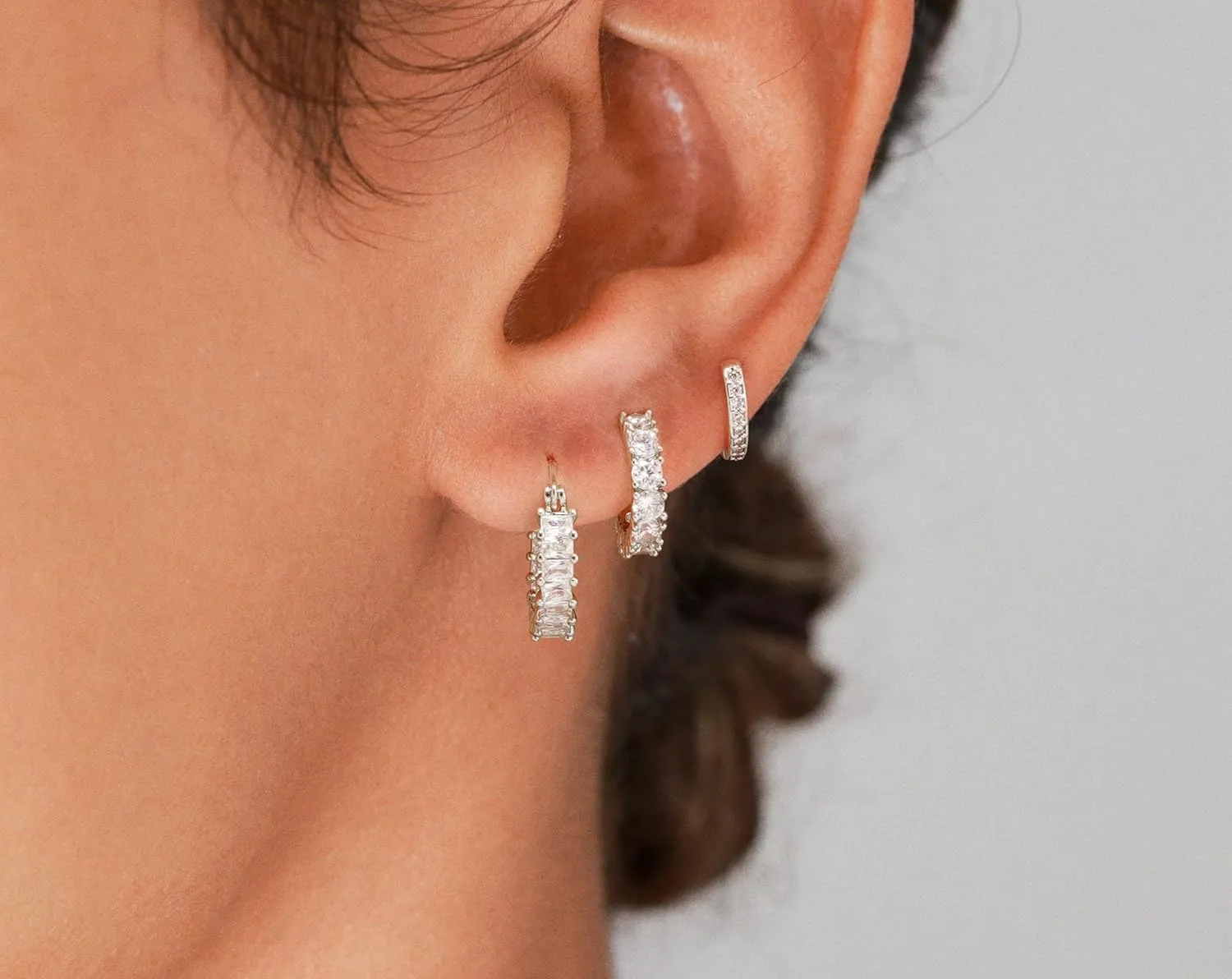 VIROMY Gold/Silver Hoop Earrings for Women Trendy,14K Real Gold Plated Cute Stud Earrings Small Huggie Hoop Earrings non tarnish Jewelry for Women