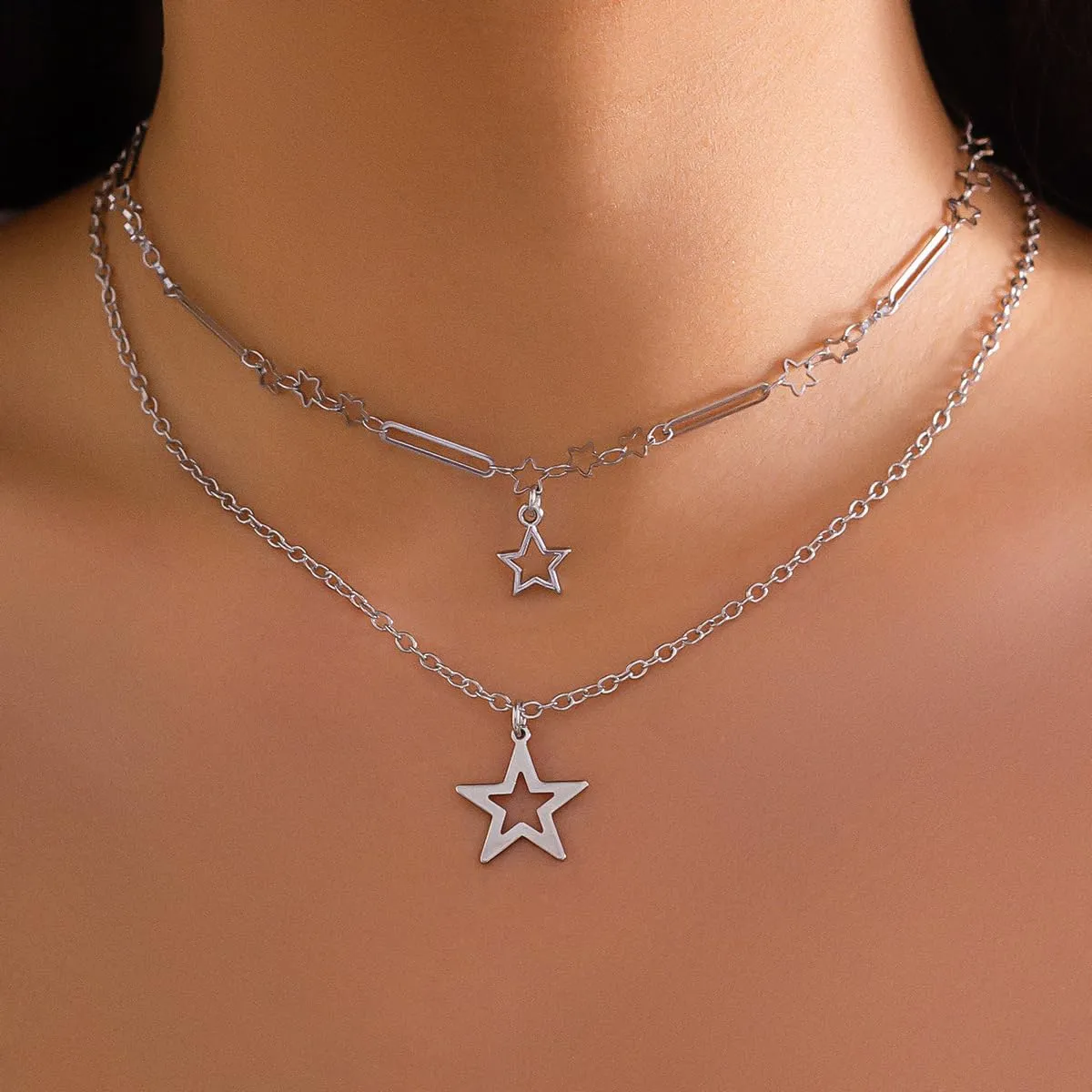 Y2k Star Necklace Star Grunge Punk Aesthetic Layered Necklace Boho Choker Necklaces Statement Silver Necklace Chain Jewelry for Women Christmas New Year Jewelry Gift